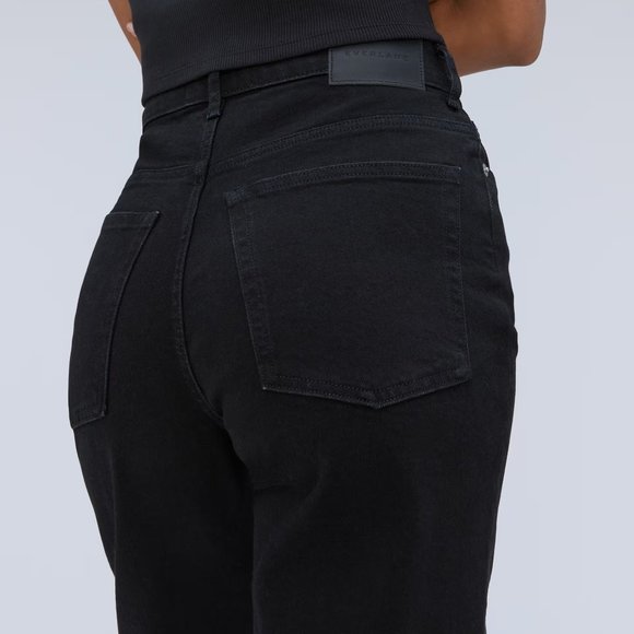 SHIPS FREE Everlane Way High Jeans in Coal Black Wash, Size 32 Long with raw hem - Picture 2 of 8